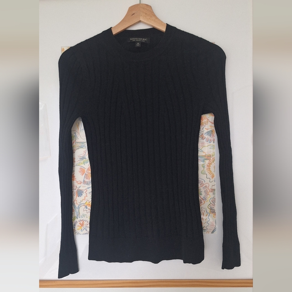 Banana Republic Merino Wool Ribbed Sweater (Black)